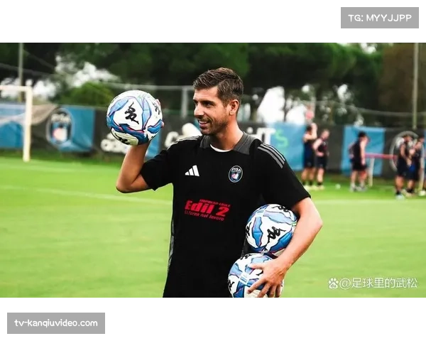 TA专栏:VAR对禁区内身体接触的严格审视,正在改变欧冠定位球战术的博弈逻辑